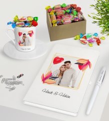 Kişiye Özel İsimli Fotoğraflı Beyaz Defter Kalem Türk Kahvesi Fincanı ve Kutulu Haribo Şeker Hediye Seti-28