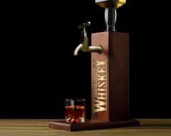 BK Gift Aynalı Altın Kabartma Musluklu Doğal Ceviz Ahşap Viski Standı, Home Bar, İçecek Dispenseri, Ahşap İçecek Çeşmesi-6