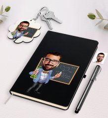Kişiye Özel Erkek Fen Bilimleri Öğretmeni Karikatürlü Siyah Defter Kalem Ve Anahtarlık Hediye Seti-1
