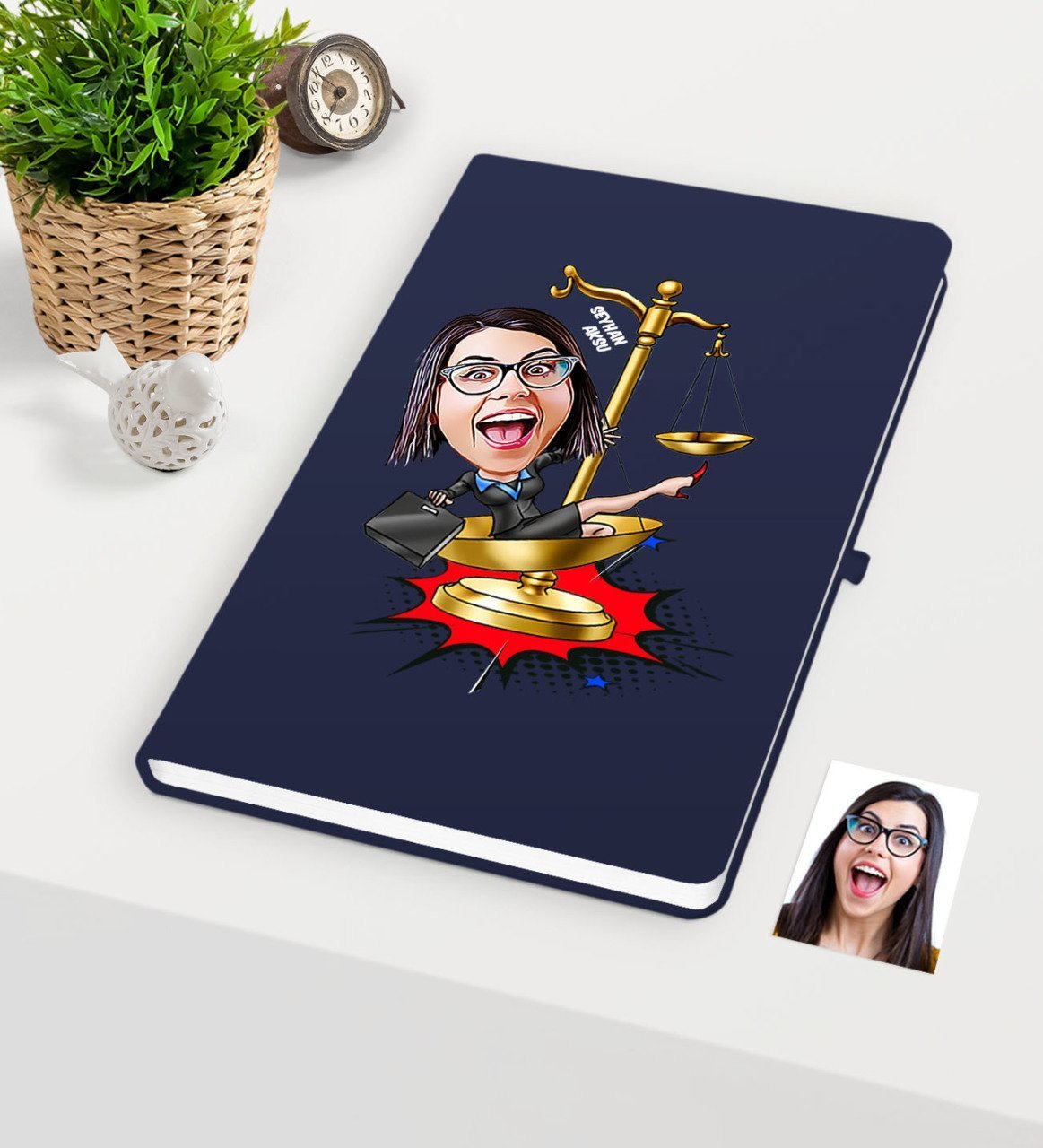 Kişiye Özel Bayan Avukat Karikatürlü Lacivert Defter - 4