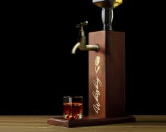 BK Gift Aynalı Altın Kabartma Musluklu Doğal Ceviz Ahşap Viski Standı, Home Bar, İçecek Dispenseri, Ahşap İçecek Çeşmesi-4