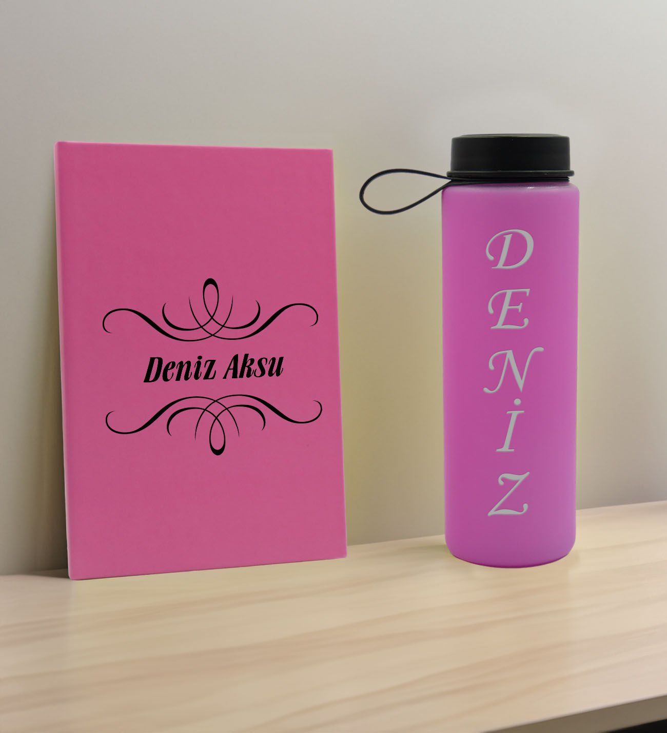BK Gift Kişiye Özel İsimli Pembe Defter ve Cam Matara Hediye Seti-7, Sevgiliye Hediye, Arkadaşa Hediye, Yeni İş Hediyesi