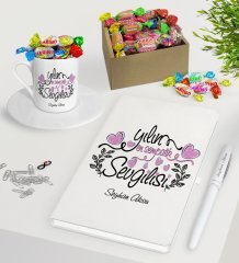 Kişiye Özel Yılın En Sempatik Sevgilisi Beyaz Defter Kalem Türk Kahvesi Fincanı ve Kutulu Haribo Şeker Hediye Seti