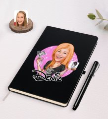 Kişiye Özel Kadın Dövme Sanatçısı Karikatürlü Siyah Defter ve Kalem Hediye Seti-1