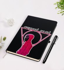 Kişiye Özel Squid Game Tasarımlı Siyah Defter ve Kalem Seti-12