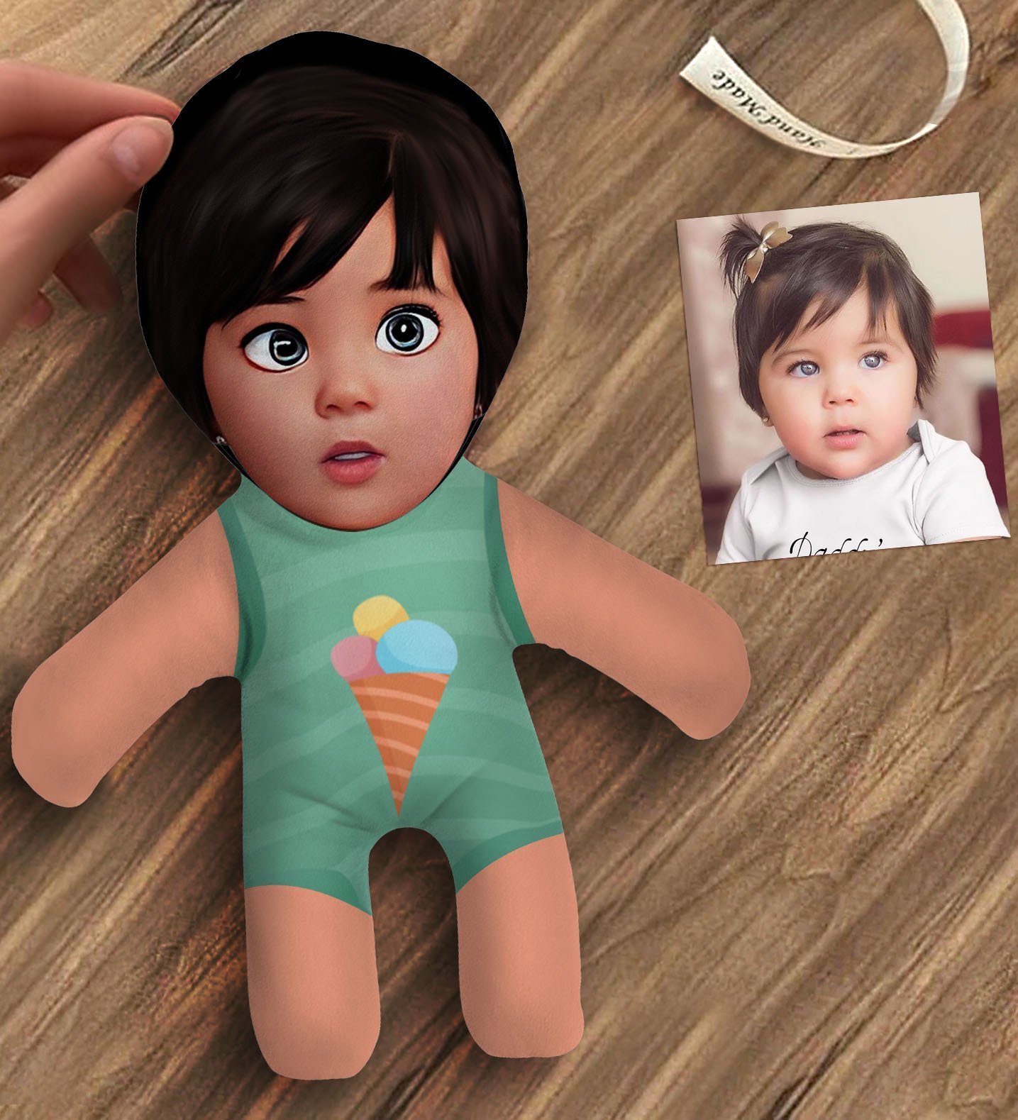 BK Gift Kişiye Özel Karikatürlü Bebek Yastık - Model 2