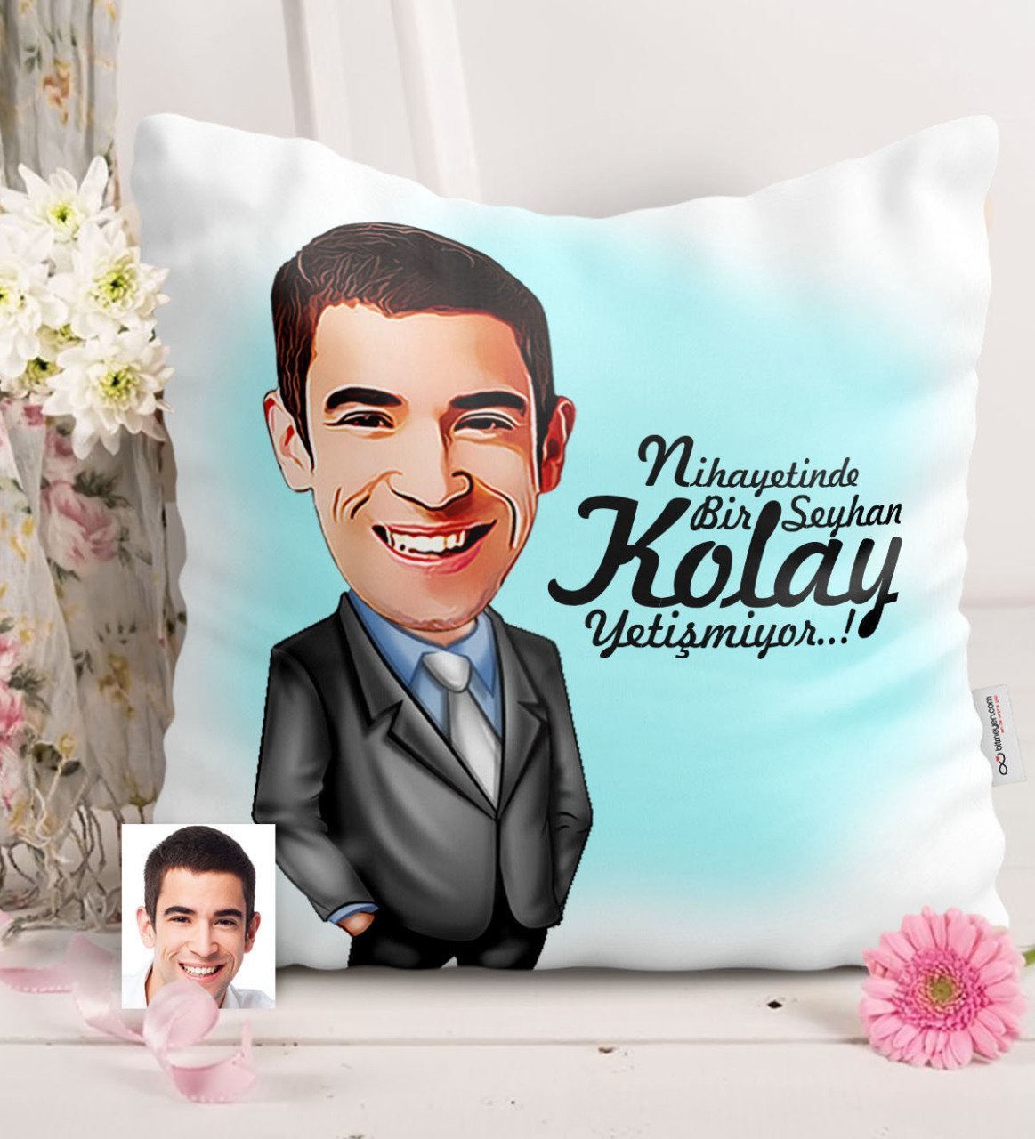 Kişiye Özel Kolay Yetişmiyor Karikatür Saten Yastık - 4