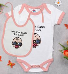 BK Kids Mekanın Sahibi Yeni Geldi Tasarımlı Pembe Bebek Body Zıbın ve Mama Önlüğü Hediye Seti-1