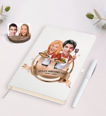 Kişiye Özel Yılın En Mükemmel Çifti Karikatürlü Beyaz Defter ve Kalem Hediye Seti-57