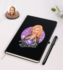 Kişiye Özel Kadın Astrolog Karikatürlü Siyah Defter ve Kalem Hediye Seti-1