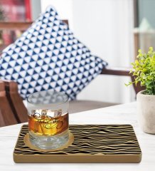 Kişiye Özel Modern Art Tasarımlı Doğal Ahşap Tabaklı Viski Bardağı Sunum Seti Model 18