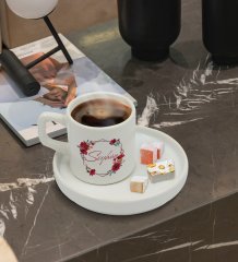 Kişiye Özel Sunum Tabaklı Çiçek Tasarımlı Türk Kahvesi Fincanı Model 27