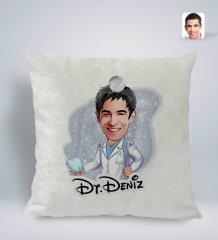 Kişiye Özel İsimli Erkek Diş Hekimi Karikatürlü Kare Araç Koltuk Yastığı-3