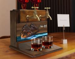 BK Gift Kişiye Özel Kabartma Gemi Tasarımlı Çift Musluklu Doğal Ahşap İçki Standı-10, İçki Standı, Doğum Günü Hediyesi, Ev Hediyesi, Erkek Hediye
