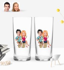 Kişiye Özel Sevgililer Karikatürlü 2’li Rakı Bardağı ve Meze Tabaklı Doğal Masif Ahşap Servis Sunum Tepsisi Model 51