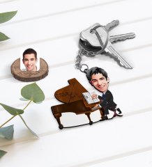 Kişiye Özel Erkek Müzik Öğretmeni Karikatürlü Ahşap Anahtarlık-1
