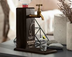 BK Gift Kişiye Özel Kabartma İsimli Musluklu Siyah(Ebony) Ahşap Vodka Standı, Vodka Çeşmesi, Doğum Günü Hediyesi, Ev Hediyesi, İçecek Dispenseri-2