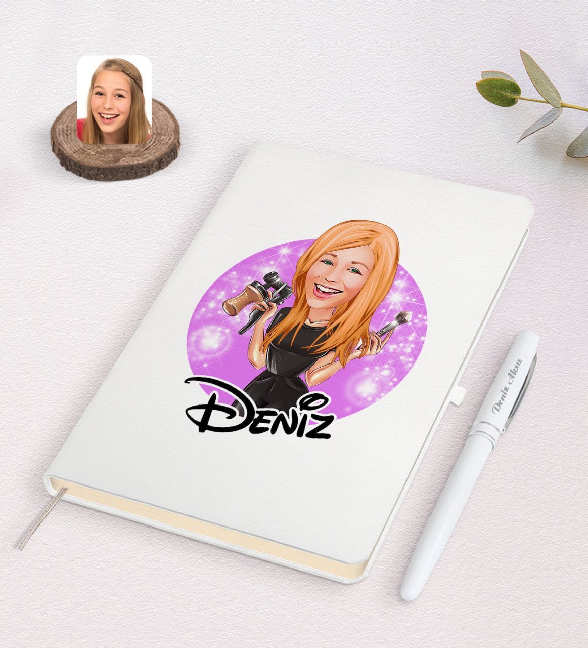 Kişiye Özel Kadın Güzellik Uzmanı Karikatürlü Beyaz Defter ve Kalem Hediye Seti-1
