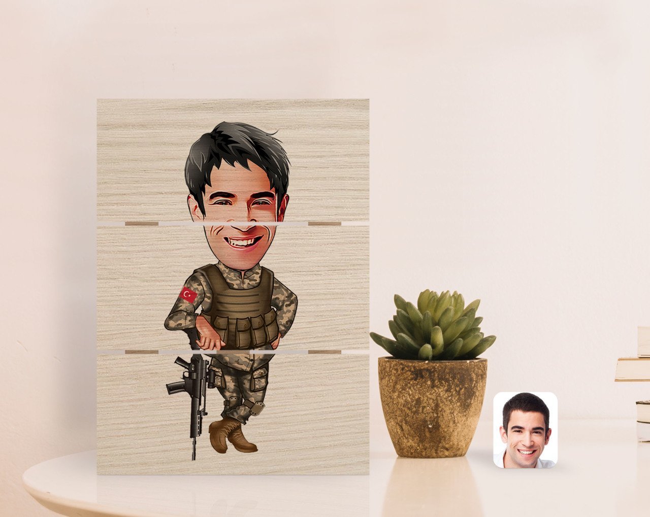 Kişiye Özel Asker Karikatürlü Otantik Masaüstü Ahşap Palet Çerçeve-2