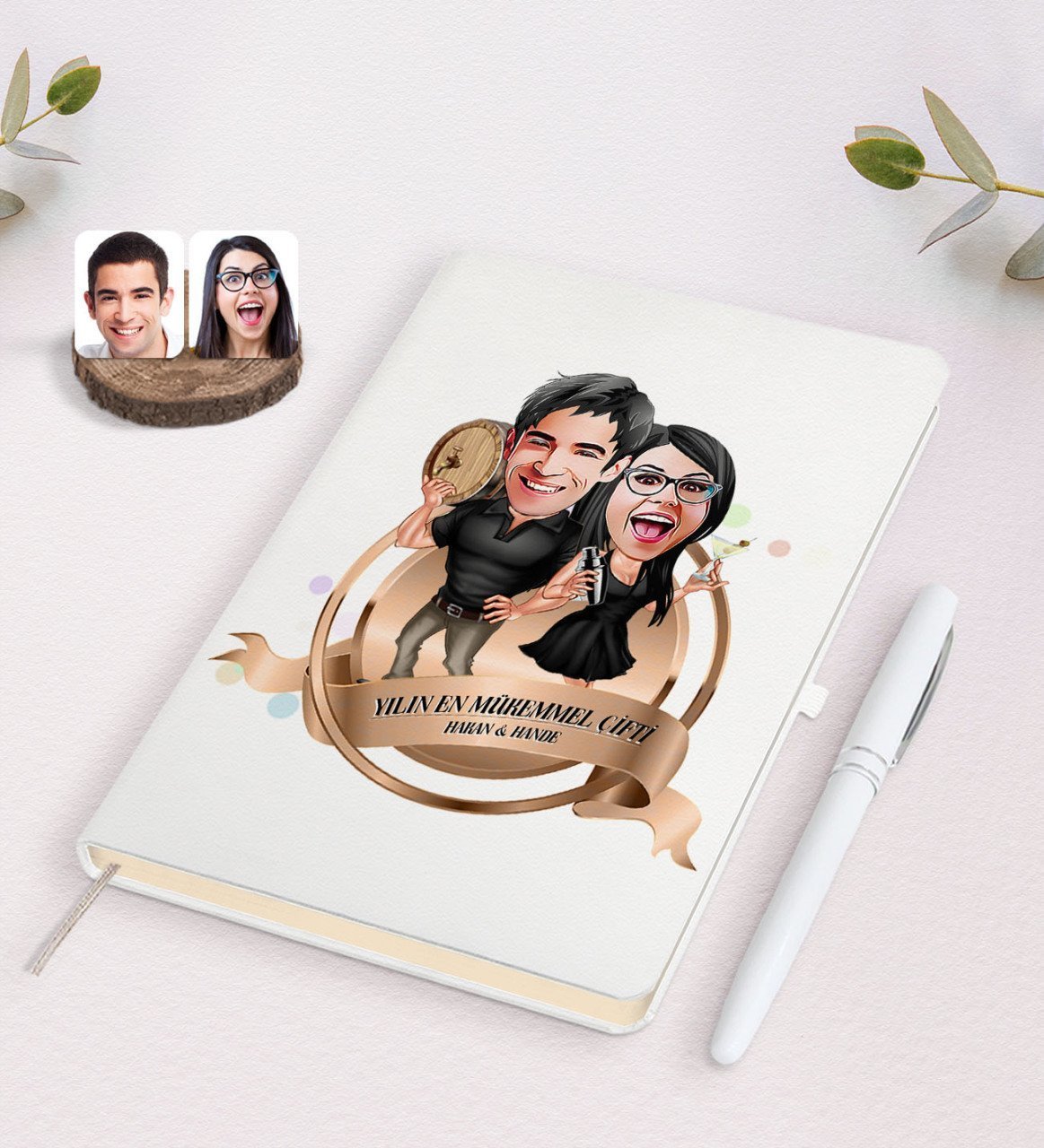 Kişiye Özel Yılın En Mükemmel Çifti Karikatürlü Beyaz Defter ve Kalem Hediye Seti-18