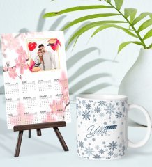BK Gift Kişiye Özel Yılbaşı Tasarımlı Kupa Bardak ve 13x18cm Fotoğraf Kartlı Şövaleli 2023 Takvim Hediye Seti-53