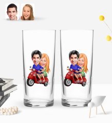 Kişiye Özel Sevgililer Karikatürlü 2’li Rakı Bardağı ve Meze Tabaklı Doğal Masif Ahşap Servis Sunum Tepsisi Model 10