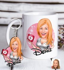 Kişiye Özel Kadın Youtuber Karikatürlü Beyaz Kupa ve Anahtarlık Hediye Seti-2
