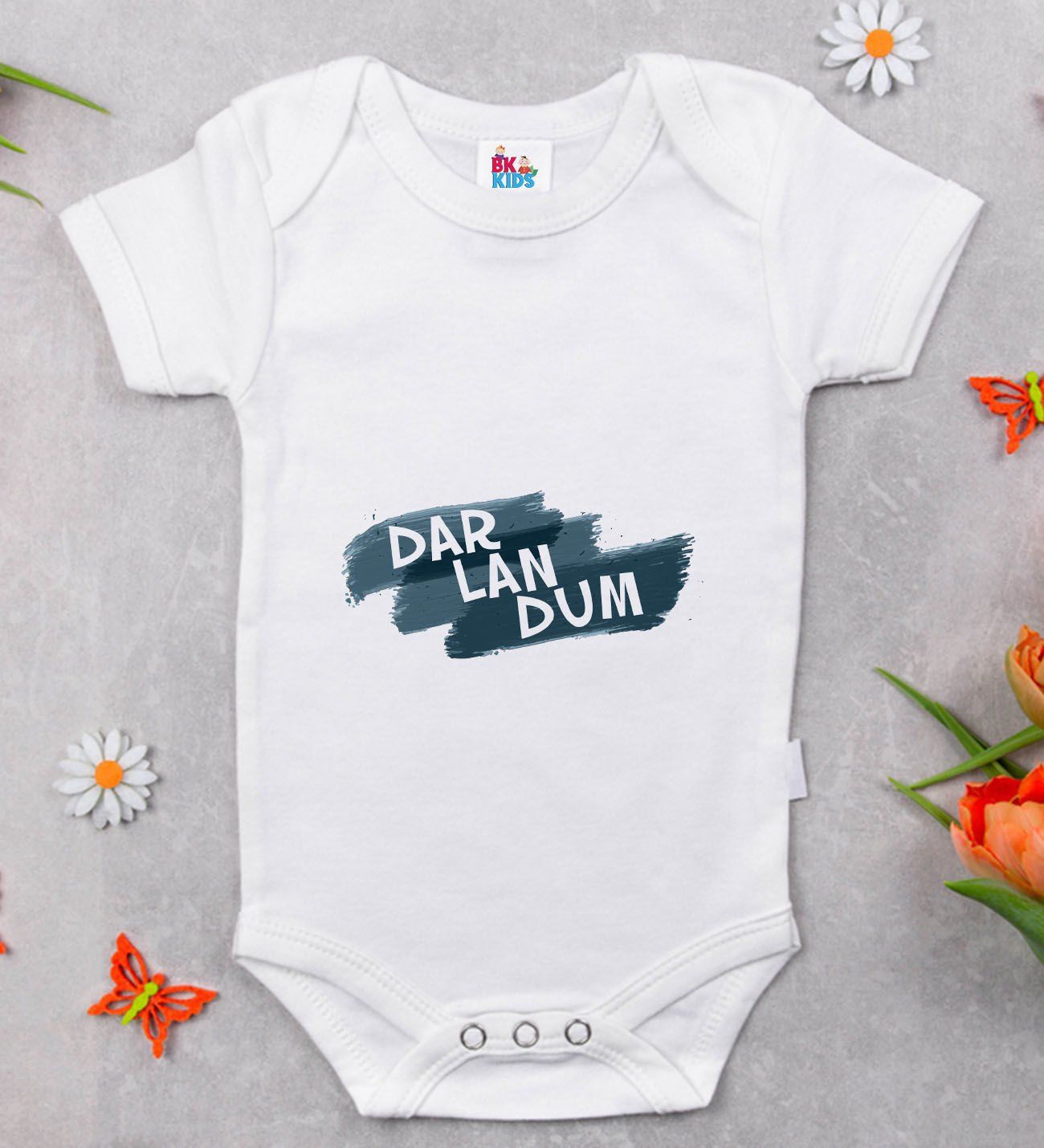 BK Kids Darlandum Tasarımlı Beyaz Bebek Body Zıbın-1