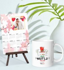 BK Gift Kişiye Özel Yılbaşı Tasarımlı Kupa Bardak ve 13x18cm Fotoğraf Kartlı Şövaleli 2023 Takvim Hediye Seti-41