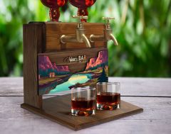 BK Gift Kişiye Özel Kabartma Manzara Tasarımlı Çift Musluklu Doğal Ahşap İçki Standı-5, İçki Standı, Doğum Günü Hediyesi, Ev Hediyesi, Erkek Hediye