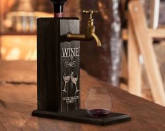 BK Gift Kişiye Özel Kabartma İsimli Musluklu Siyah(Ebony) Ahşap Şarap Standı, Şarap Çeşmesi, Doğum Günü Hediyesi, Ev Hediyesi, İçecek Dispenseri-5