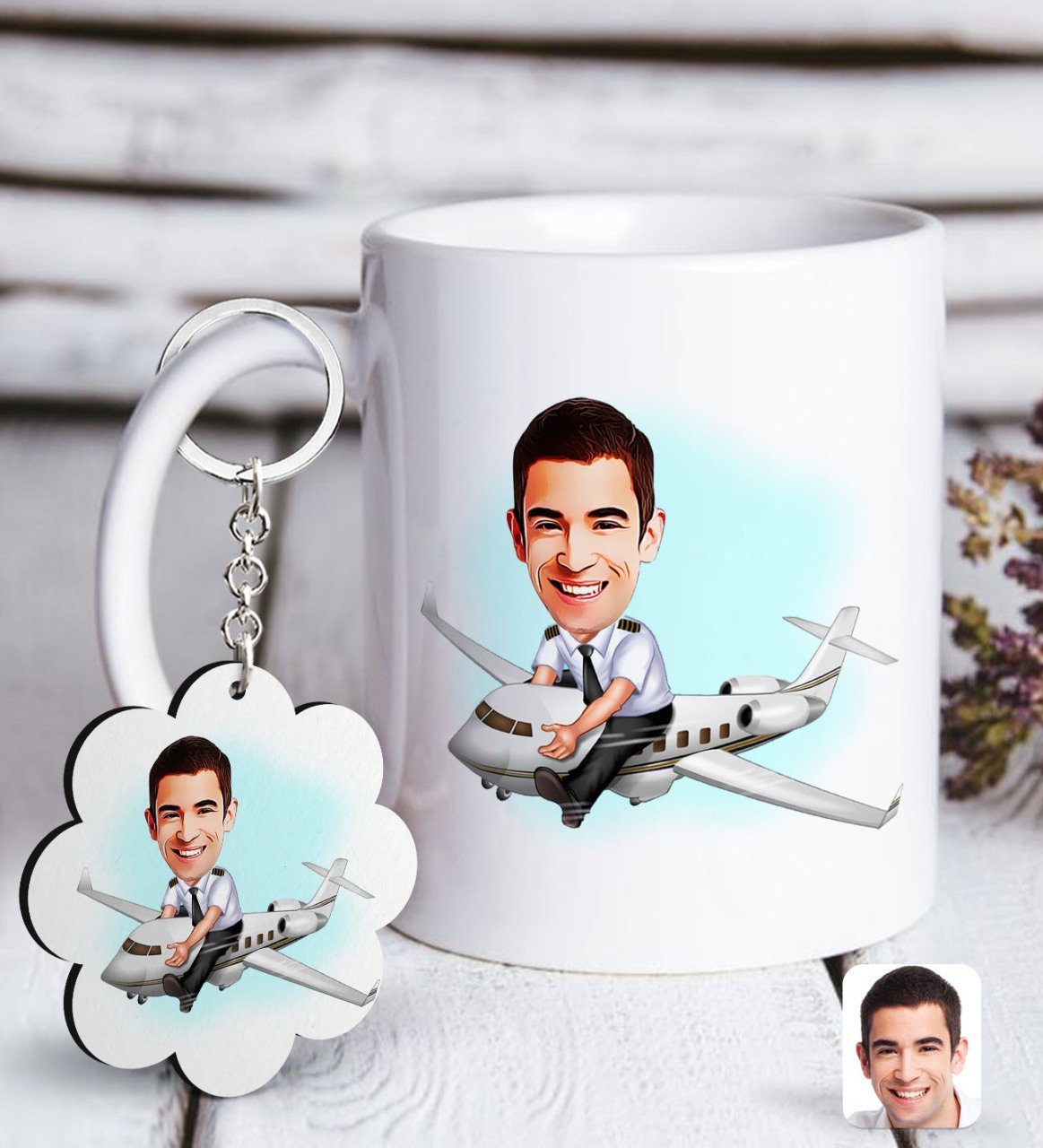 Kişiye Özel Erkek Kaptan Pilot Karikatürlü Beyaz Kupa ve Anahtarlık Hediye Seti
