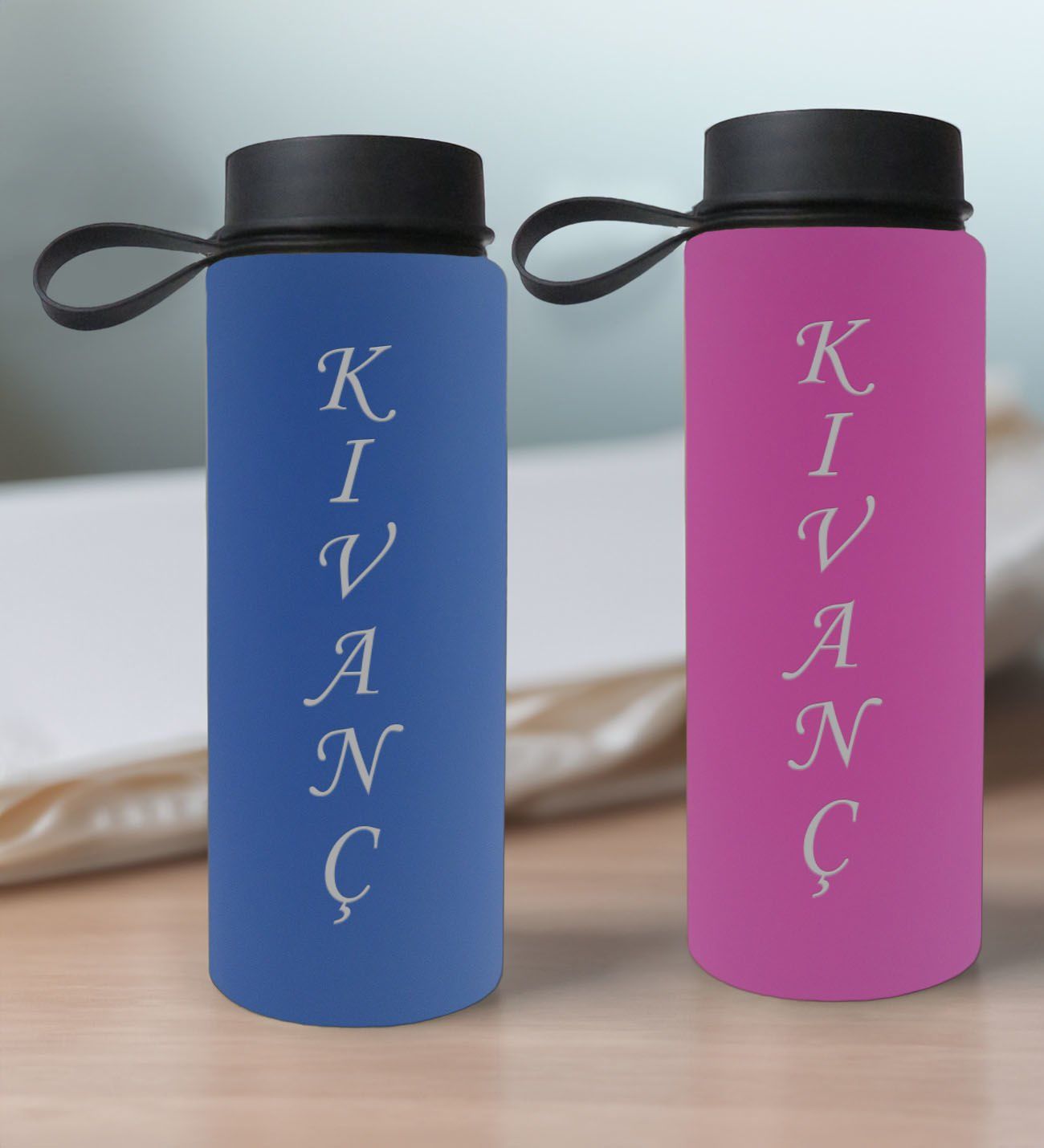 BK Gift Kişiye Özel İsimli 2’li Mavi ve Pembe Cam Matara 500ml, Sevgiliye Hediye, İsimli Cam Matara, Sevgililer Günü