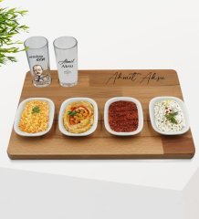 Kişiye Özel Neşet Ertaş Tasarımlı 2’li Rakı Bardağı ve Meze Tabaklı Doğal Masif Ahşap Servis Sunum Tepsisi Model 1