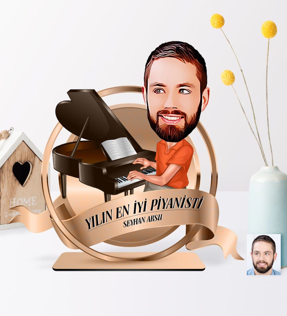 Kişiye Özel Yılın En İyi Piyanisti Karikatürlü 3D Ahşap Biblo Plaket