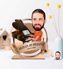 Kişiye Özel Yılın En İyi Piyanisti Karikatürlü 3D Ahşap Biblo Plaket