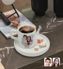 Kişiye Özel Sunum Tabaklı Sevgililer Karikatürlü Türk Kahvesi Fincanı Model 108