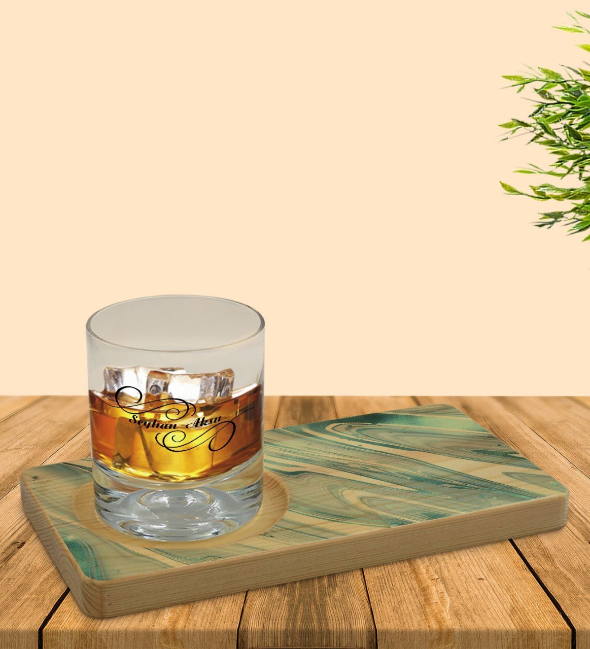 Kişiye Özel Mermer Tasarımlı Doğal Ahşap Tabaklı Viski Bardağı Sunum Seti Model 2