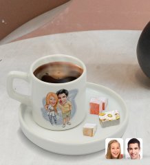 Kişiye Özel Sunum Tabaklı Sevgililer Karikatürlü Türk Kahvesi Fincanı Model 98