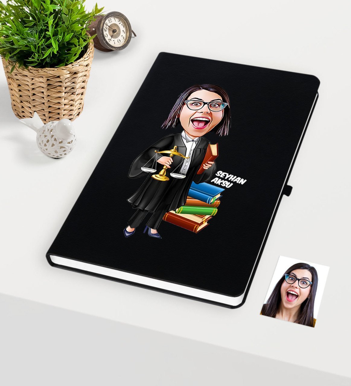 Kişiye Özel Bayan Avukat Karikatürlü Siyah Defter - 2