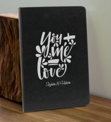 BK Gift Sevgiliye Özel İsimli Siyah Defter ve Kırmızı Cam Matara Hediye Seti-10, Sevgiliye Hediye, Sevgililer Günü, Yeni İş Hediyesi