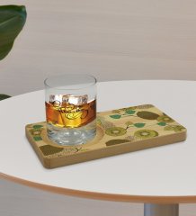 Kişiye Özel Kivi Tasarımlı Doğal Ahşap Tabaklı Viski Bardağı Sunum Seti Model 1