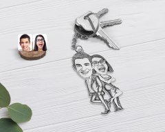 Kişiye Özel Karakalem Sevgililer Karikatürlü Şeffaf Pleksi Anahtarlık-6
