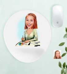 Kişiye Özel Bayan Grafik Tasarımcı Karikatürlü Bilek Destekli Mouse Pad