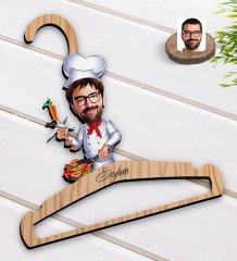 Kişiye Özel Erkek Chef Karikatürlü Standart Boy Ahşap Elbise Askısı-1