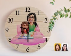 Kişiye Özel Anneler Günü Temalı Anne Kız Karikatürlü Otantik Ahşap Palet Saat-3