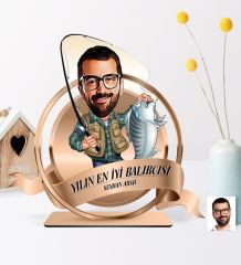 Kişiye Özel Yılın En İyi Balıkçısı Karikatürlü 3D Ahşap Biblo Plaket