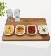 Kişiye Özel İsimli 2’li Rakı Bardağı ve Meze Tabaklı Doğal Masif Ahşap Servis Sunum Tepsisi Model 33