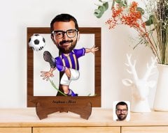 Kişiye Özel Sarı Lacivert Futbolcu Karikatürlü Ahşap Standlı 3D Biblo-1