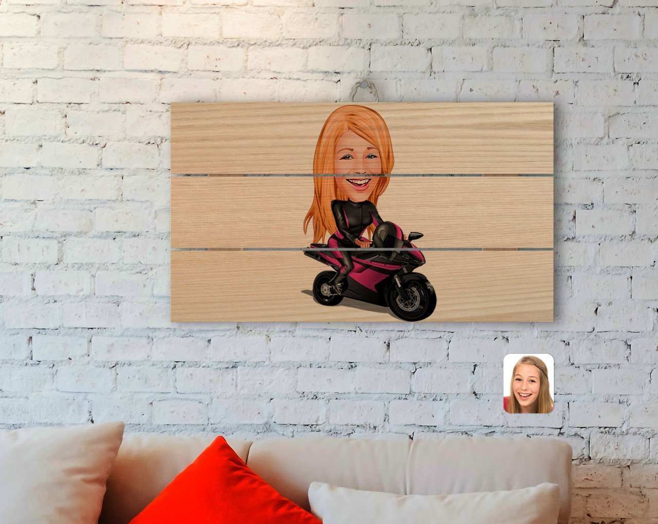 Kişiye Özel Kadın Motorcu Karikatürlü Otantik Ahşap Palet Tablo-1